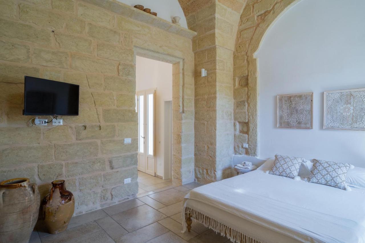 Li Perrini Boutique B&B Acquarica Ngoại thất bức ảnh