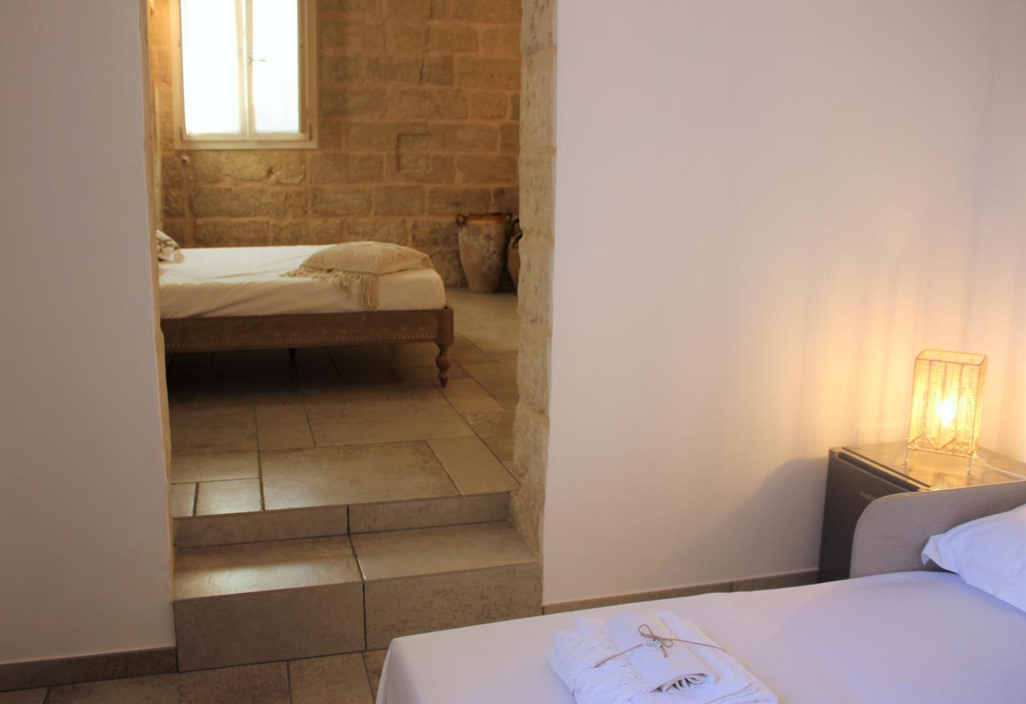 Li Perrini Boutique B&B Acquarica Phòng bức ảnh